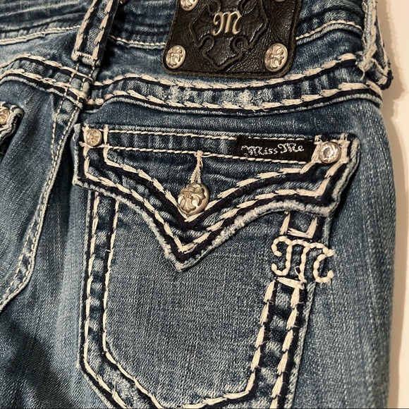 Miss Me Skinny Jeans Size 26 - Picture 3 of 8